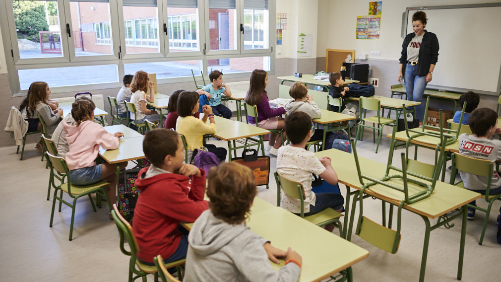 AFAPNA exige test para el profesorado y personal auxiliar de Navarra antes de la apertura de los centros